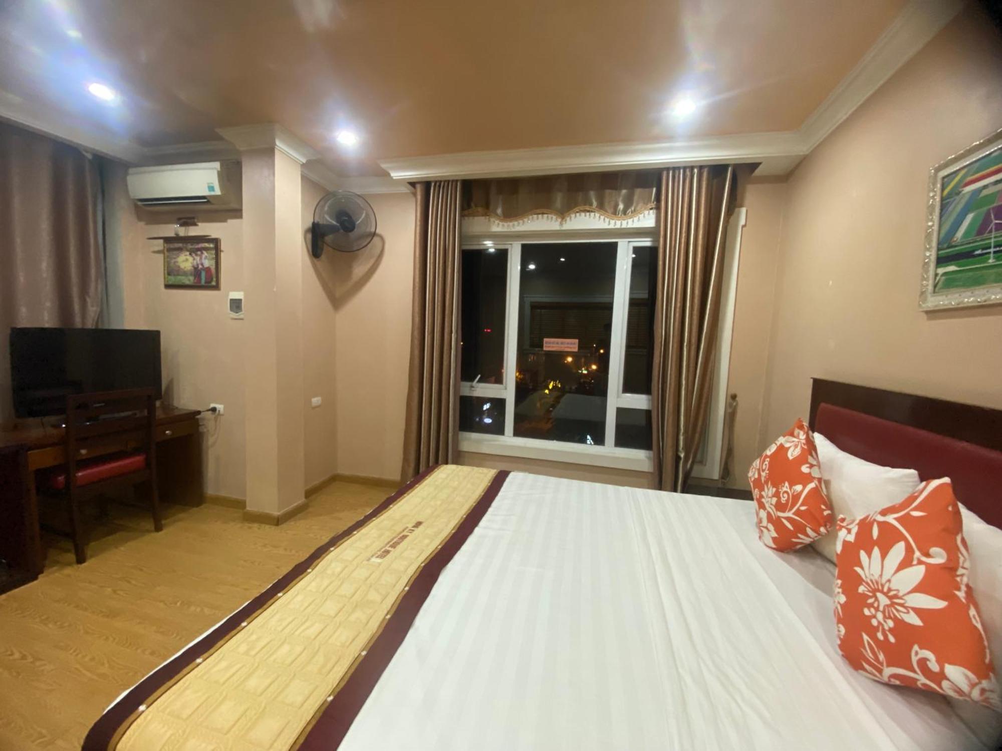 Hong Ky Boutique Hotel Diện Biên Phủ Exterior foto